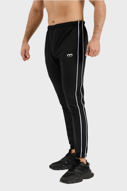 EGNAR OVERSIZED TRACKPANT - BLACK