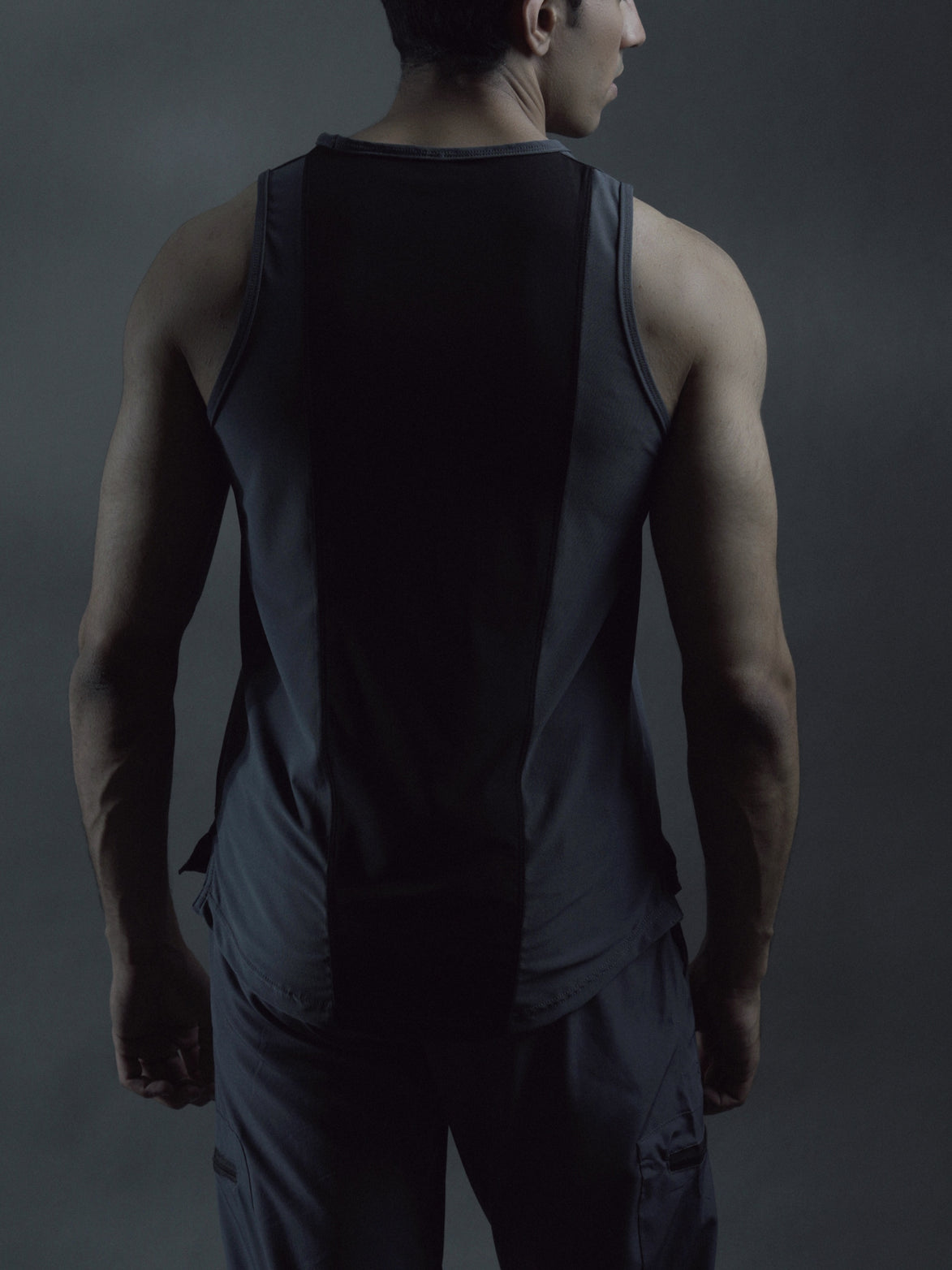 EGNAR REBORN® Essential Panel Tank - GREY